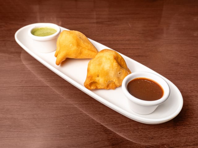 Veg Samosa.