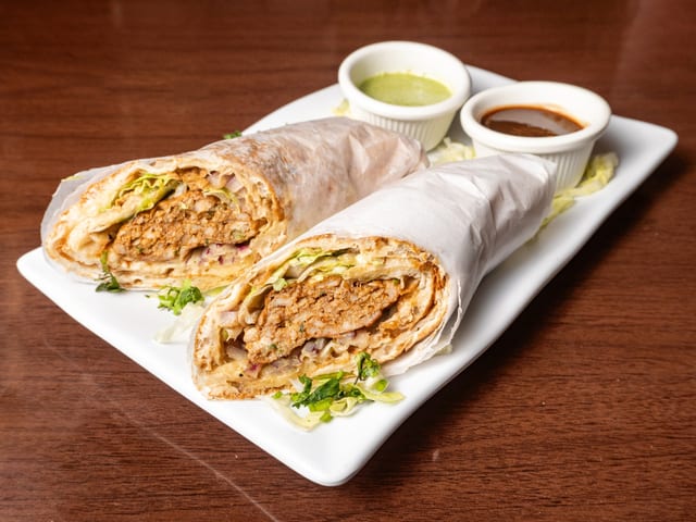 Chicken Kabab Naan Roll.
