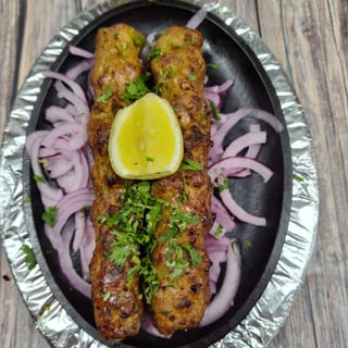 CHICKEN SEEKH KABAB