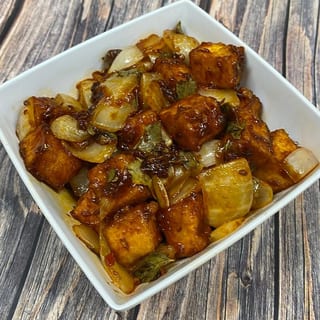 CHILLI PANEER (DRY)