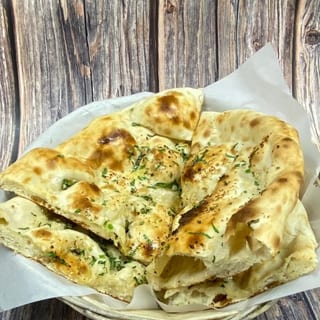 BUTTER NAAN